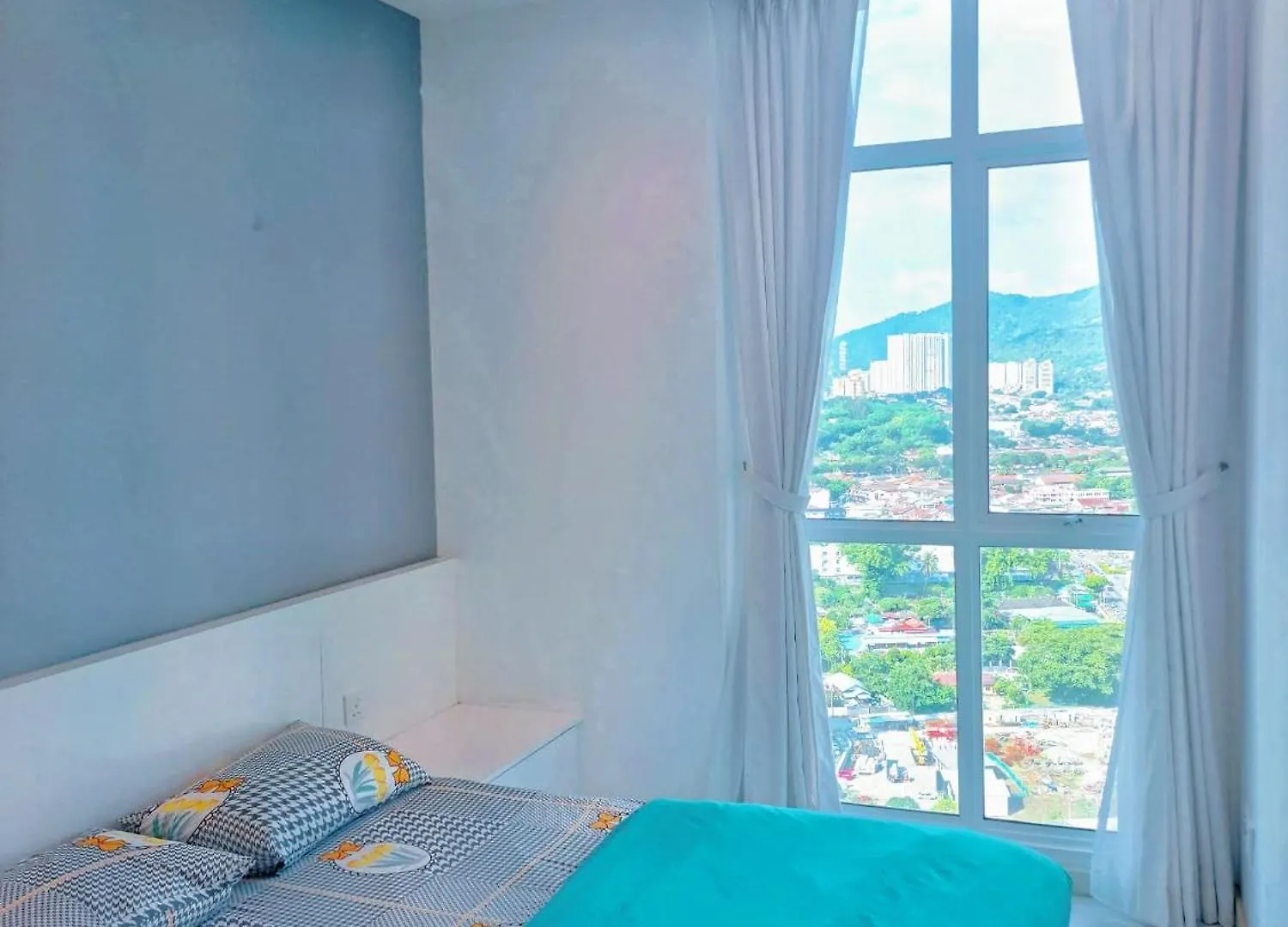 23Th 2Br1B Straits Garden Suites Georgetown Jelutong